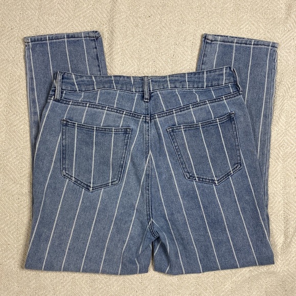 Pacsun Mom Jean Size 28 white striped Denim jeans - Picture 3 of 3